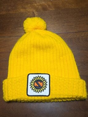 Vintage Sunflower Farm Advertising Patch Yellow Beanie Hat With Pom Pom